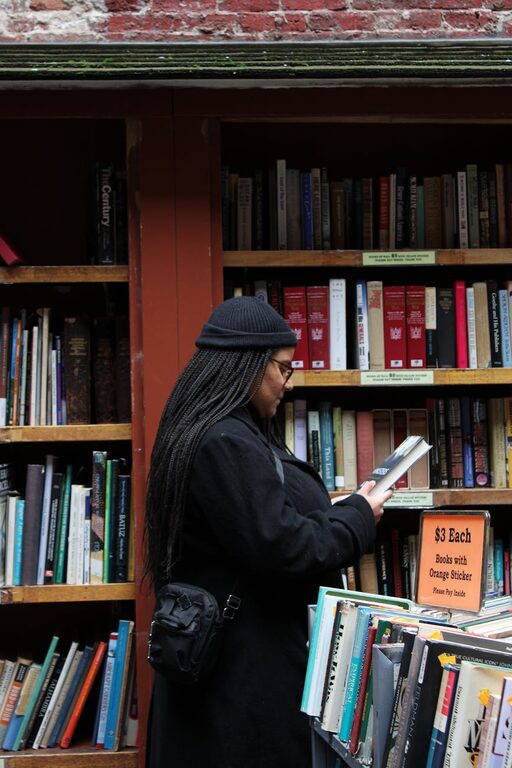 How to Build a Simple Reading Habit That Lasts